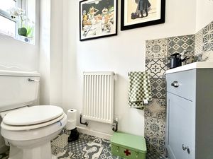 Cloakroom- click for photo gallery